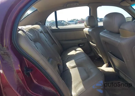 2001 Buick Park Avenue from USA, damaged, VIN 1G4CW54K614236193